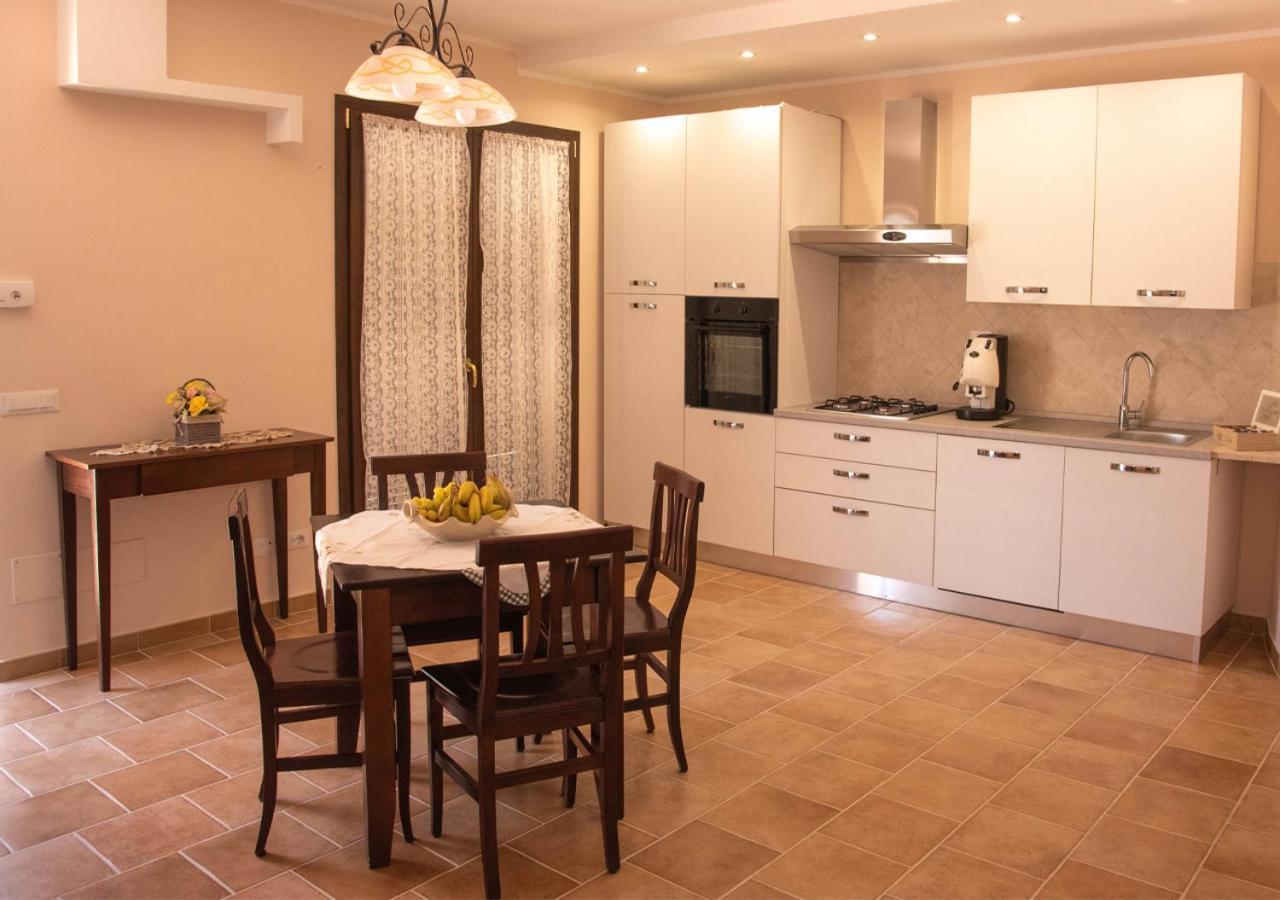 Villa Silvia Marco Simone Extérieur photo